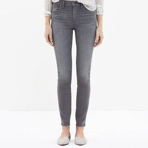 Madewell Gray Grey High-Riser Skinny Jeans in Dusty Wash Size 28 Distressed